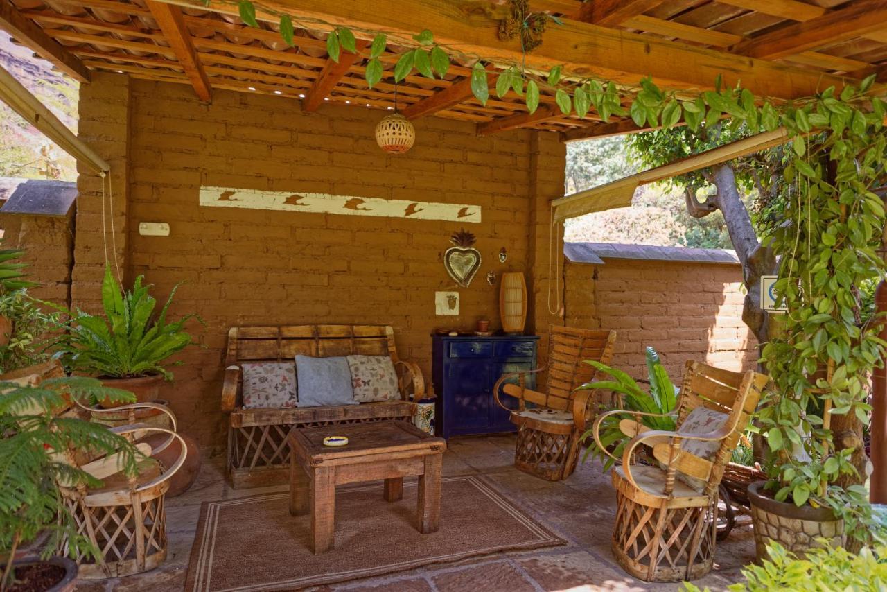 Casa Navacoyan Bed and Breakfast Malinalco Exterior foto